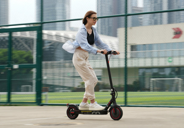 Meilleure Trottinette Électrique iHoverboard – Comparatif, Tests & Guide Complet