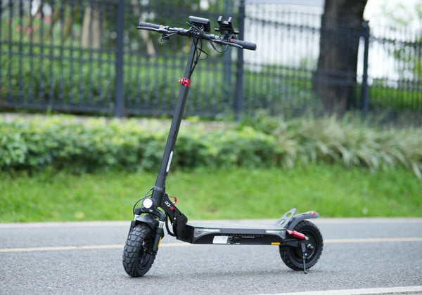 Meilleure Trottinette Électrique 800 Euros – Comparatif Off-Road et Usage Quotidien